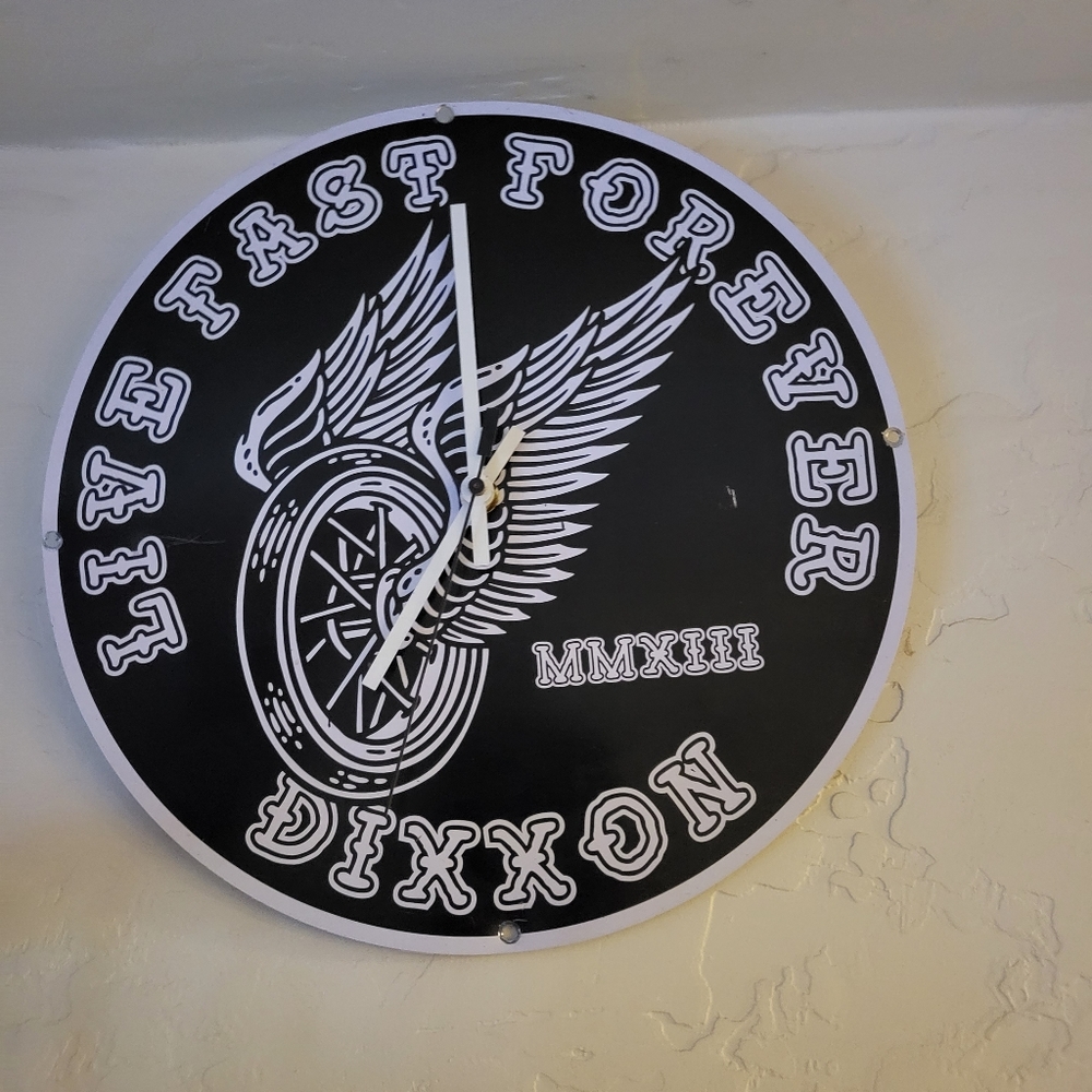 Dixxon custom clock...